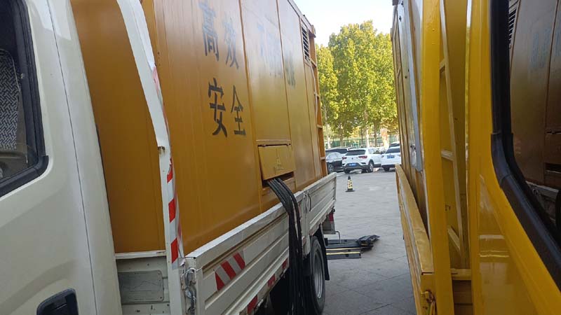 伊通如何判断柴油发电机组和UPS电源的切换时间是否符合要求？